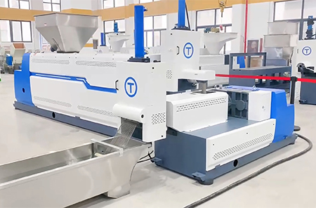/plastic granulator machine